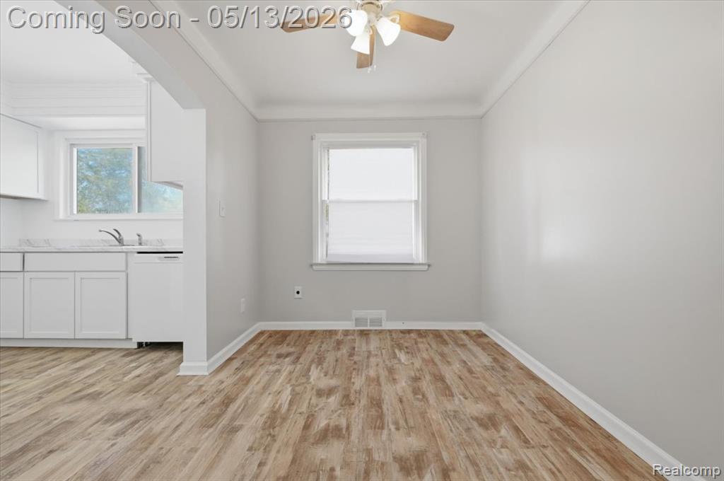 17377 Dresden Street, Detroit, MI 48205 — Photo 6