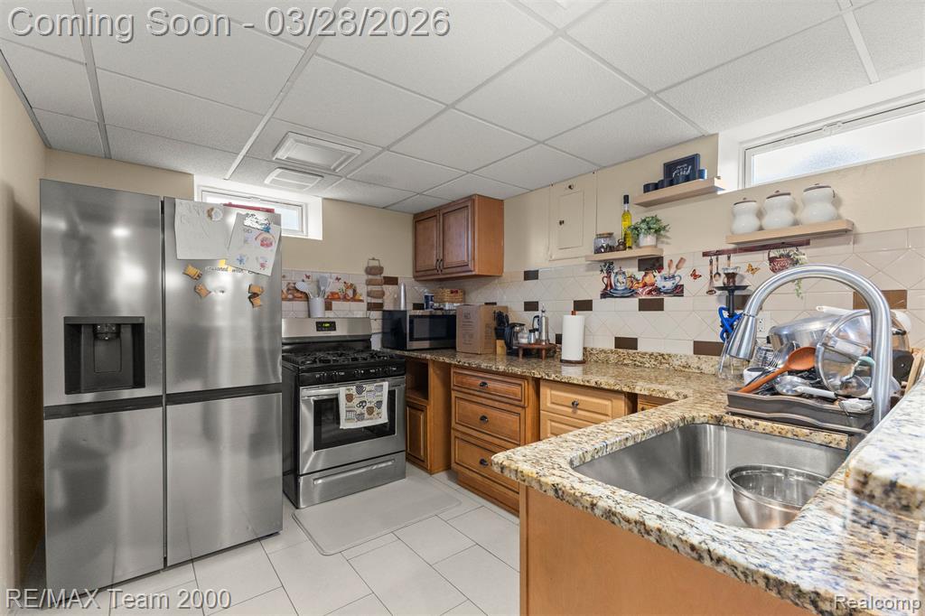7175 Amboy Street, Dearborn Heights, MI 48127 — Photo 33