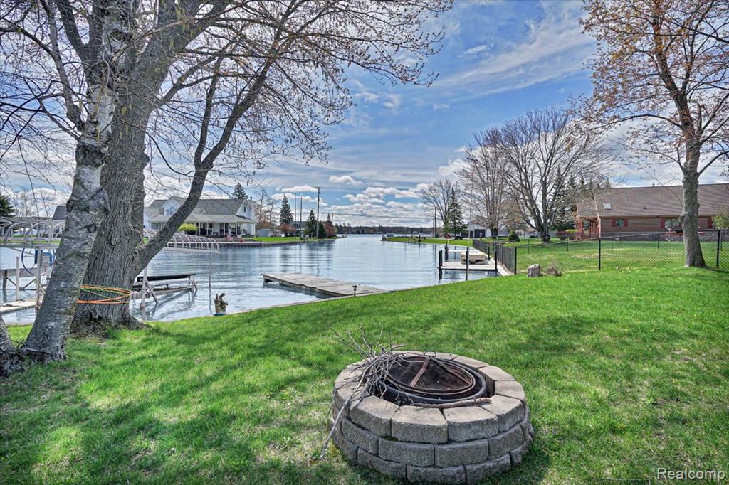 131 Bryan J Drive, Houghton Lake, MI 48629 — Photo 43