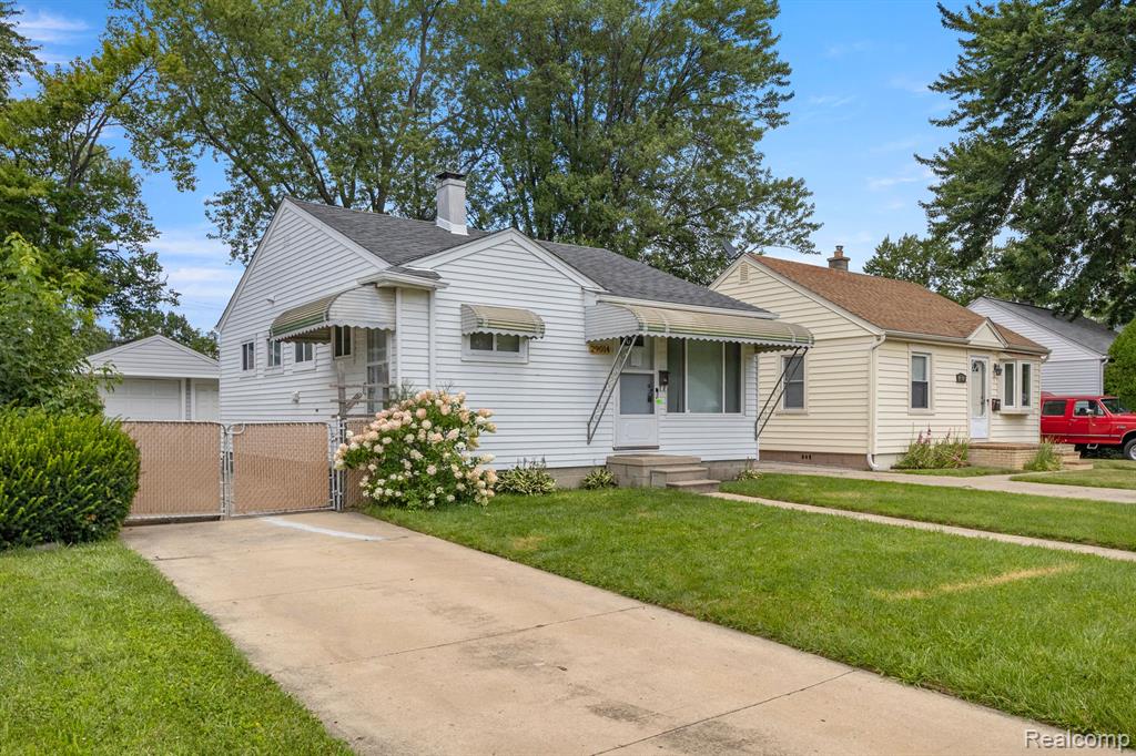 29014 Block Street, Garden City, MI