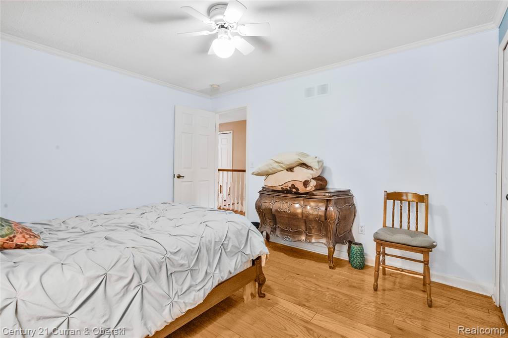 5994 Glen Eagles Drive, West Bloomfield, MI 48323 — Photo 27