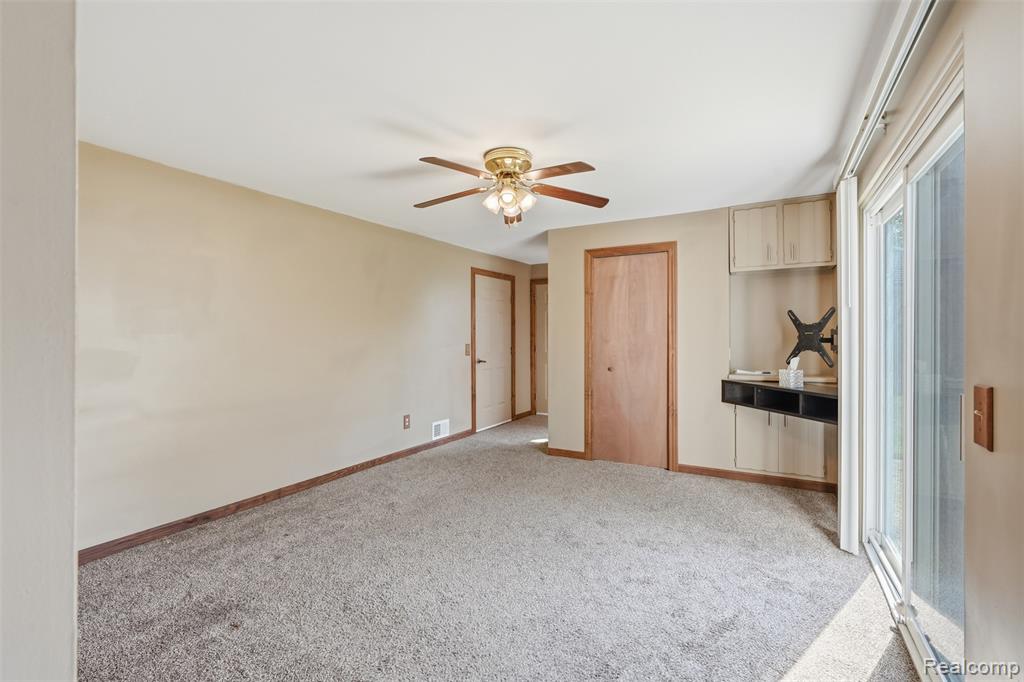 5634 Chicago Road, Warren, MI 48092 — Photo 3