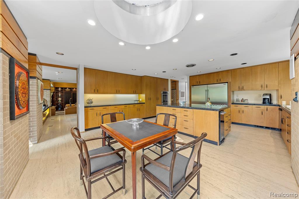 5035 Ponvalley Road, Bloomfield Hills, MI 48302 — Photo 15