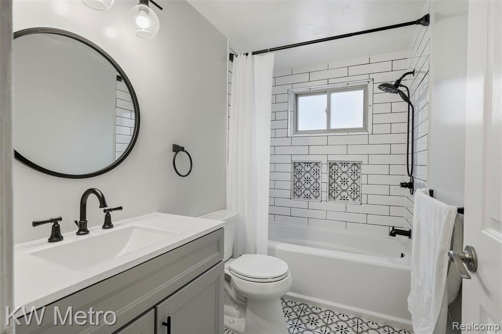 502 Girard Avenue, Royal Oak, MI 48073 — Photo 14