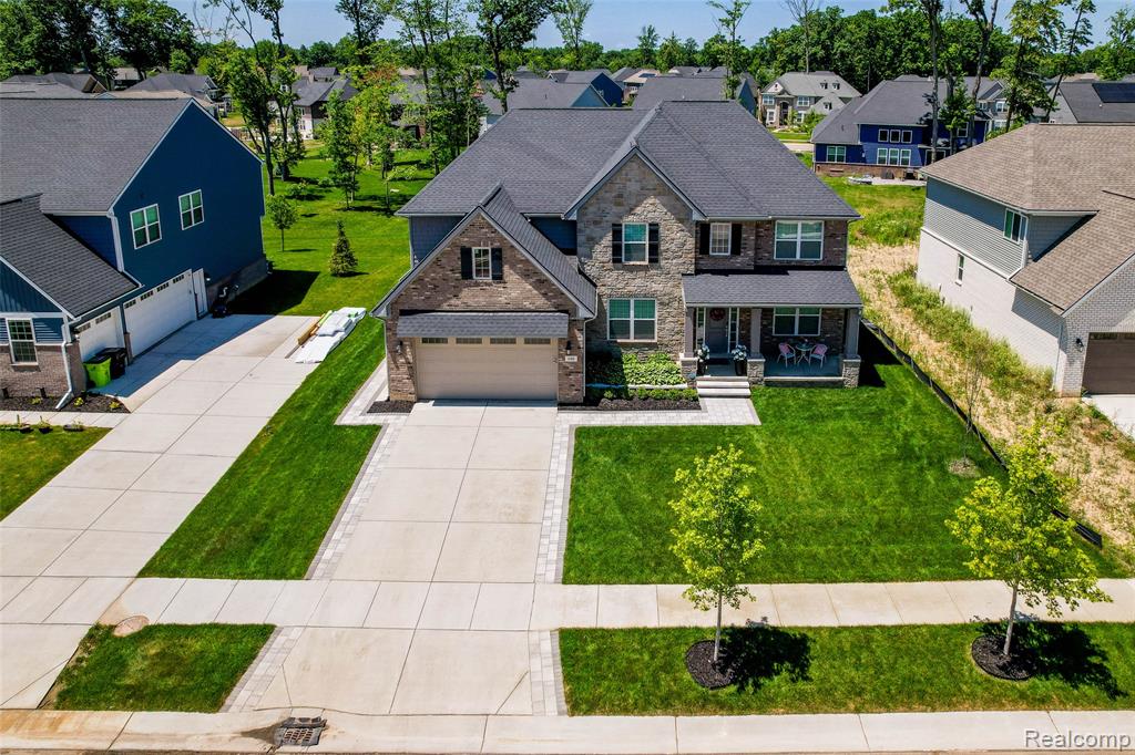 640 Allegheny Drive, South Lyon, MI 48178 — Photo 55
