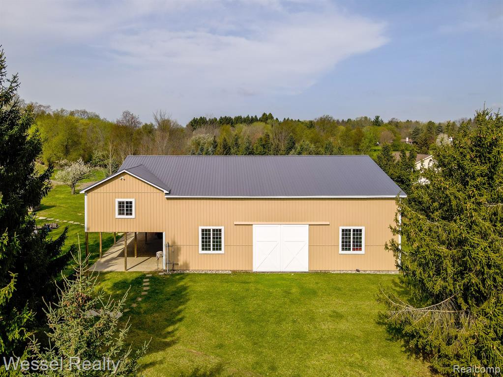 64527 KILDARE Drive, Washington, MI 48095 — Photo 9