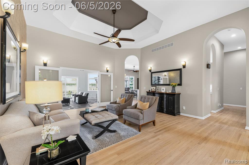 18124 Meridian Road, Grosse Ile, MI 48138 — Photo 13