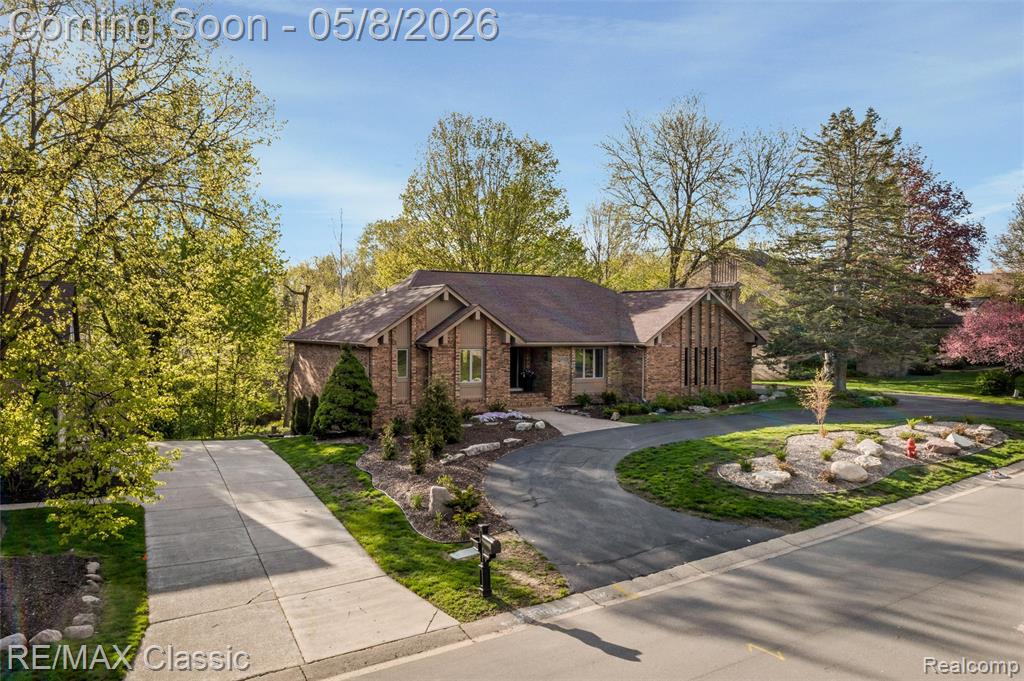 20419 Woodcreek Boulevard, Northville, MI 48167 — Photo 46