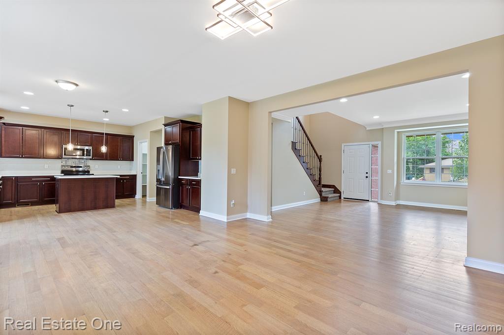 68 Biltmore Drive, Troy, MI 48084 — Photo 6