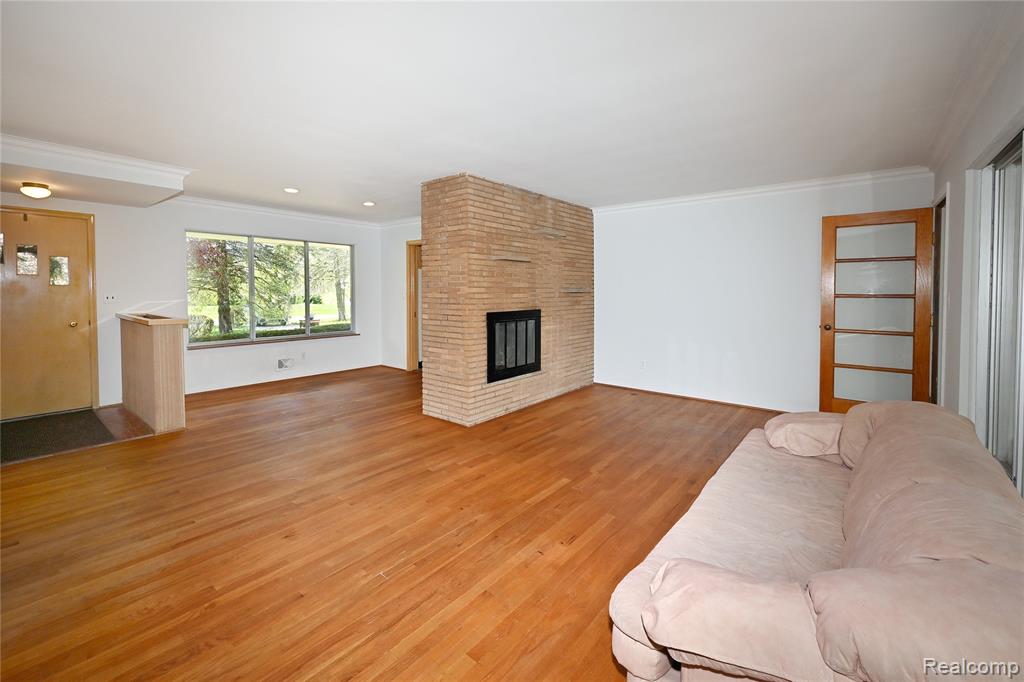 2765 Lahser Road, Bloomfield Hills, MI 48304 — Photo 9