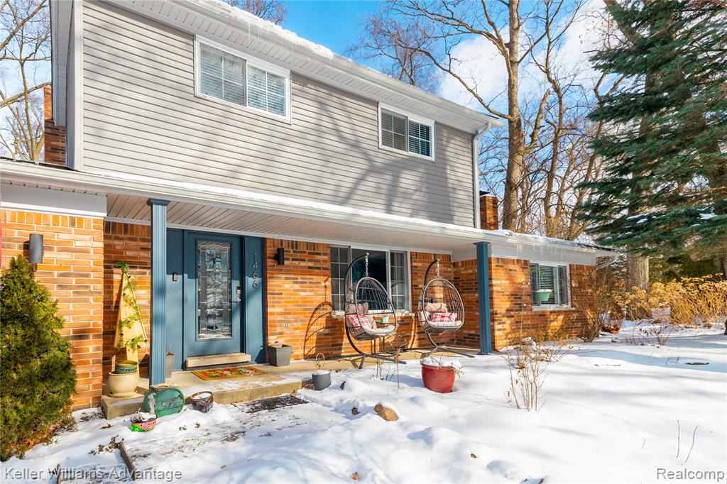 1466 Shankin Court, Wolverine Lake, MI 48390 — Photo 2
