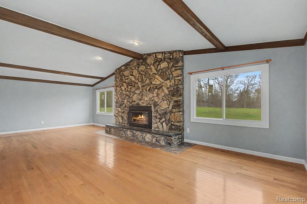 5394 Pond Bluff Drive, West Bloomfield, MI 48323 — Photo 13