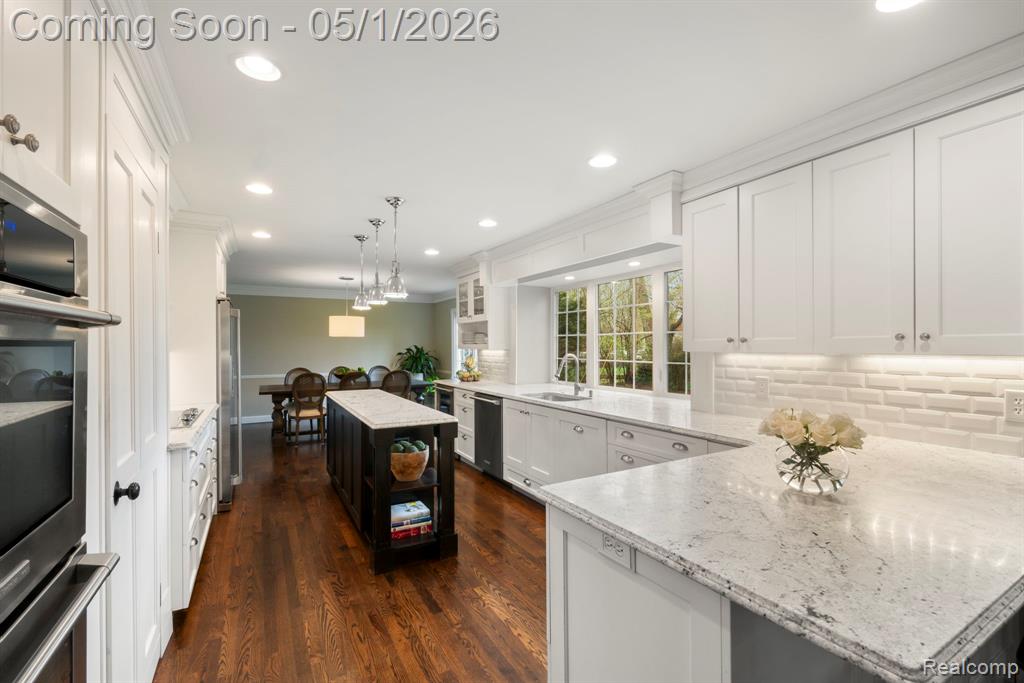 31737 Waltham Court, Beverly Hills, MI 48025 — Photo 19