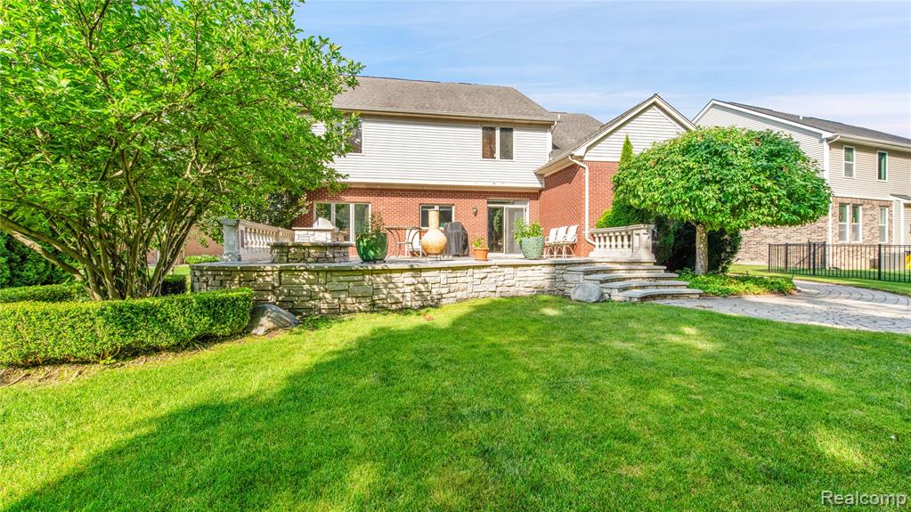 47456 Brennan Drive, Macomb, MI 48044 — Photo 5
