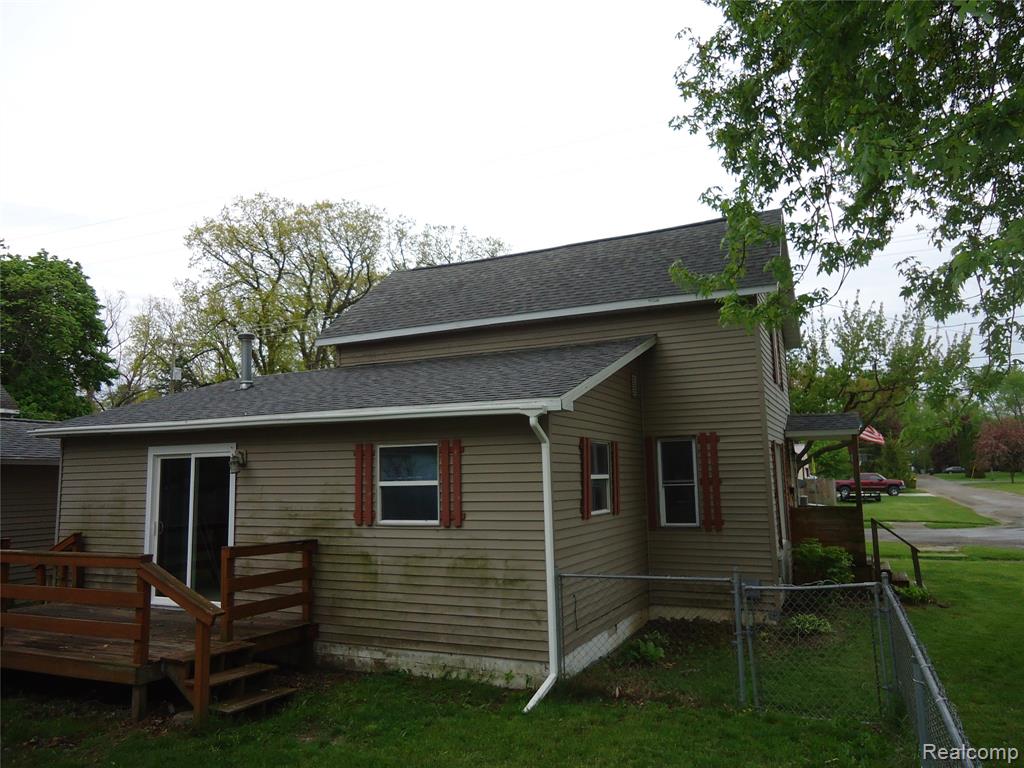 304 Williamette Avenue, Alma, MI 48801 — Photo 32