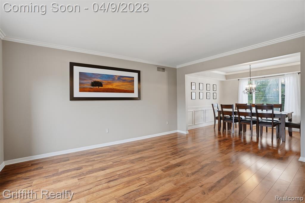 938 Meadowbrook Court, Milford, MI 48381 — Photo 11