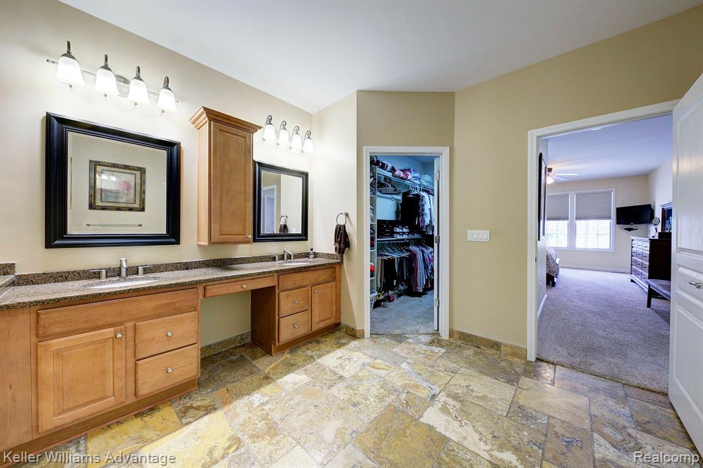 49074 RAINBOW Lane N, Northville, MI 48168 — Photo 18