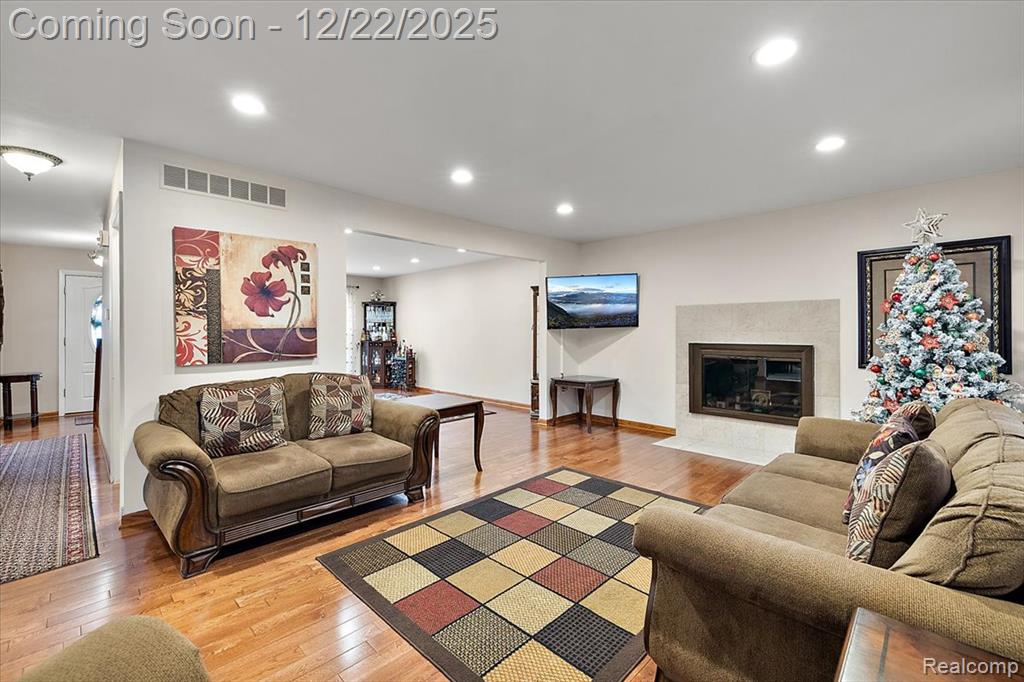 4250 Greenstown Drive, West Bloomfield, MI 48323 — Photo 22
