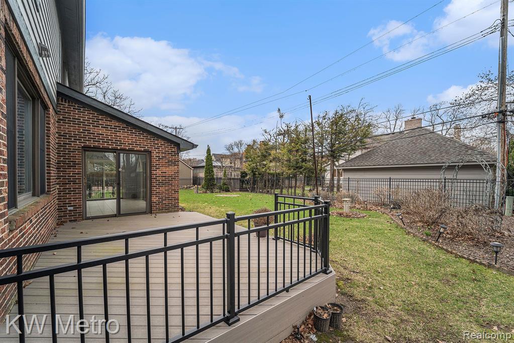 18 CAMBRIDGE Boulevard, Pleasant Ridge, MI — Photo 27