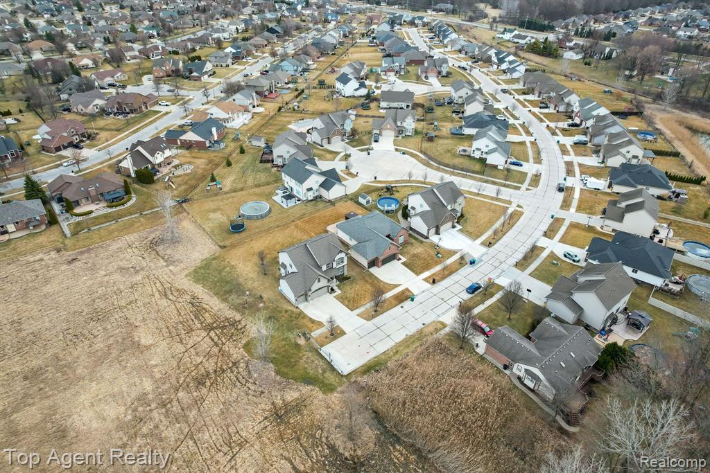 53501 MARY ANN Lane, New Baltimore, MI 48047 — Photo 50