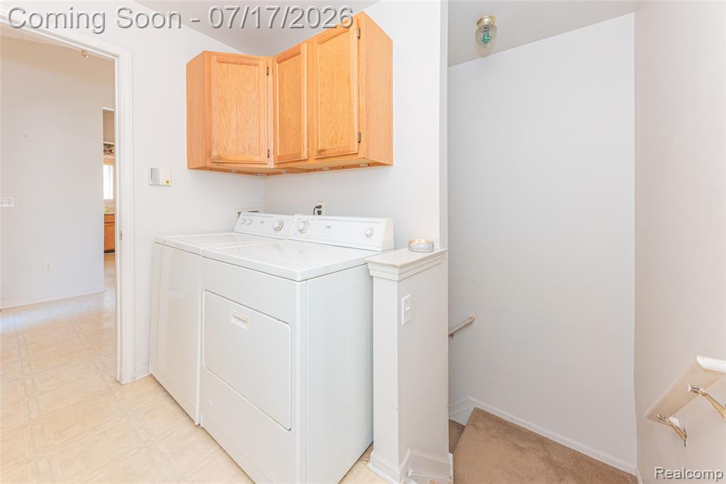 993 W Rose Avenue, Garden City, MI — Photo 32