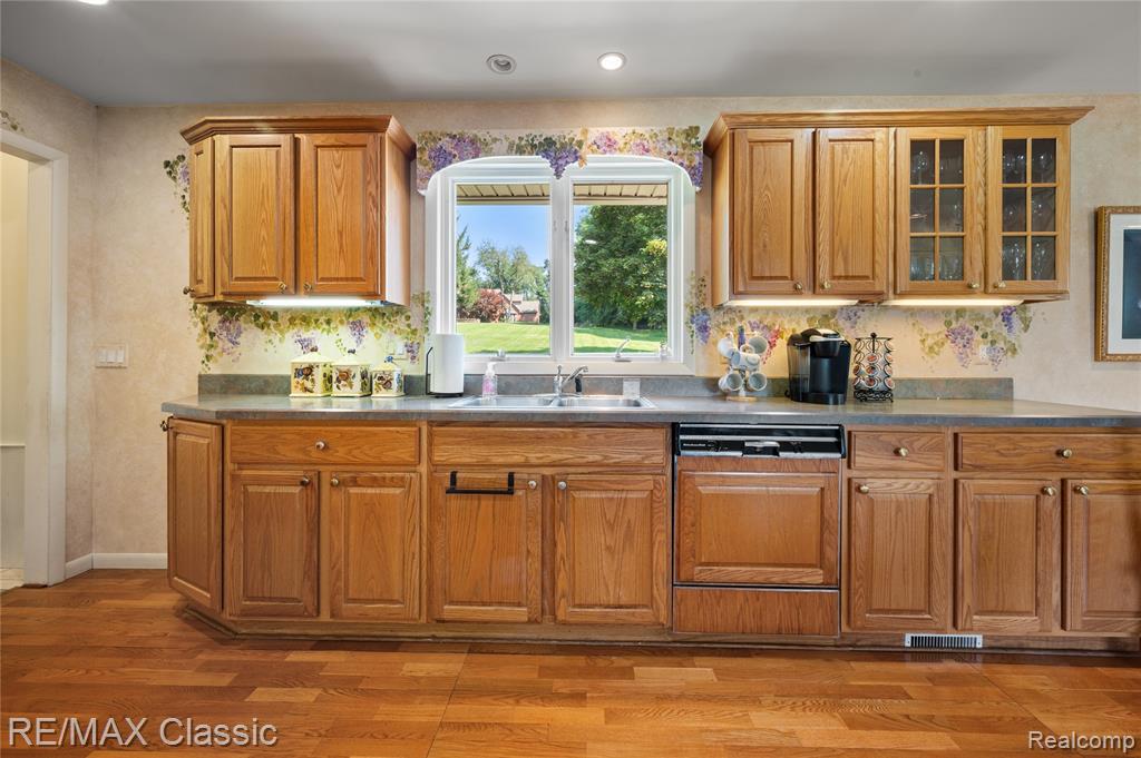 47850 7 Mile Road, Northville, MI 48167 — Photo 12