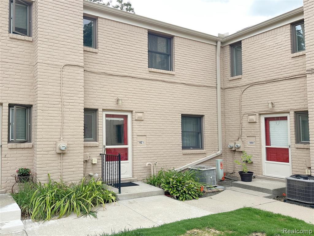 621 N Eton Street, Birmingham, MI 48009 — Photo 24