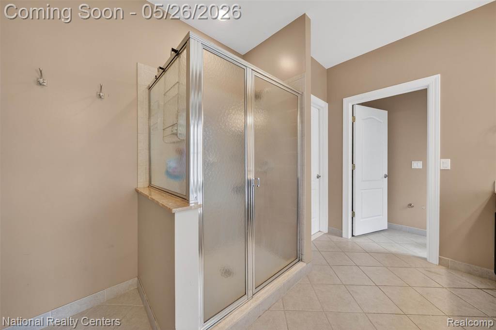 45907 Riviera Drive Drive, Northville, MI 48168 — Photo 25