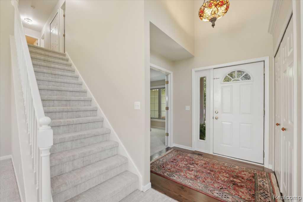 7042 Autumn Wood Drive, Brighton, MI 48116 — Photo 9