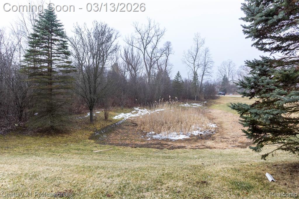 912 Sandalwood Drive, Troy, MI 48085 — Photo 36