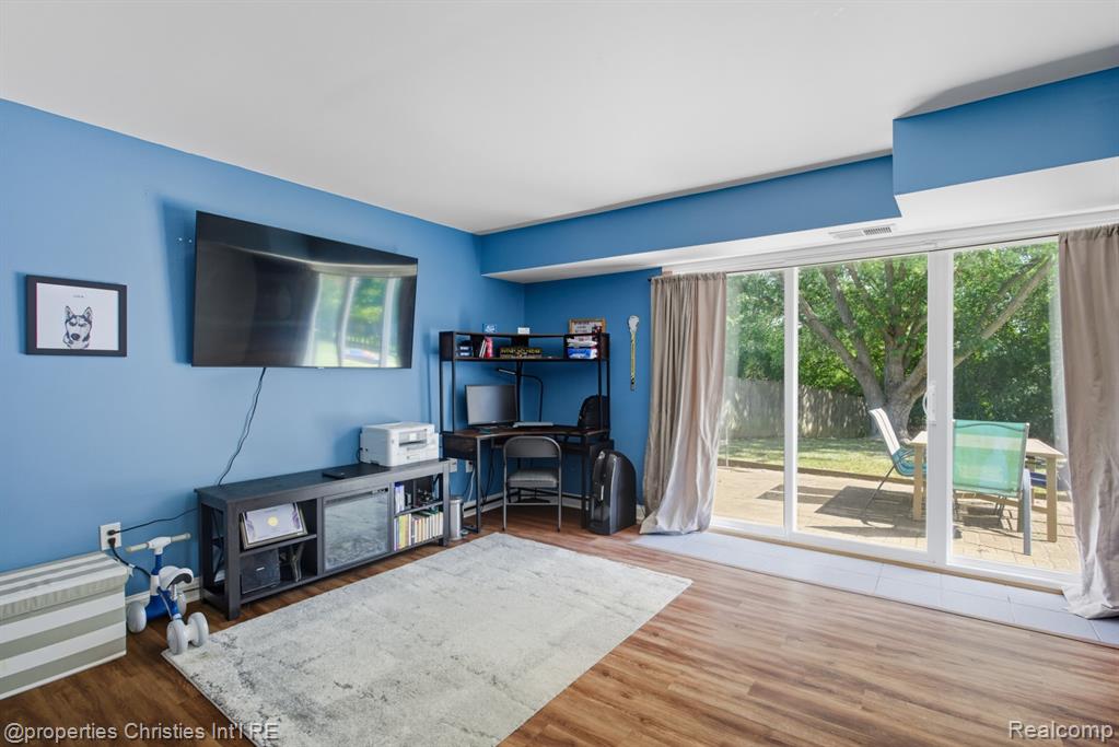 7179 Streamwood Drive, Ypsilanti, MI 48197 — Photo 29
