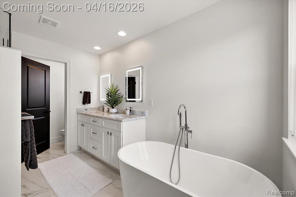 3592 Oakshire Avenue, Berkley, MI 48072 — Photo 14