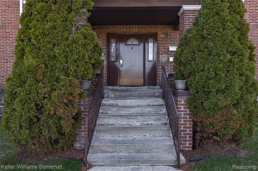 13660 Ohio Street - Photo 5
