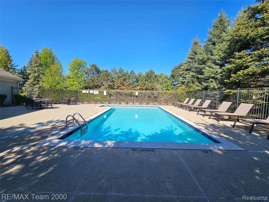 16792 Lyonhurst Circle, Northville, MI 48168 — Photo 37