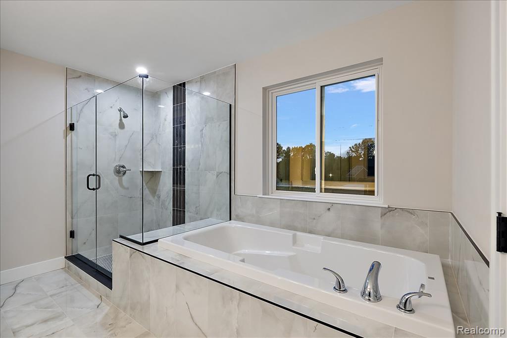 50669 Mistwood Drive, Macomb, MI 48042 — Photo 39