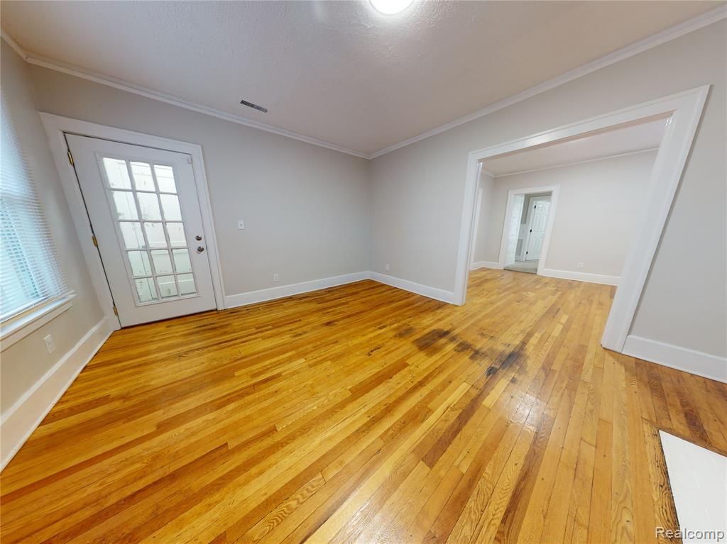 12061 Cloverlawn Street, Detroit, MI 48204 — Photo 2