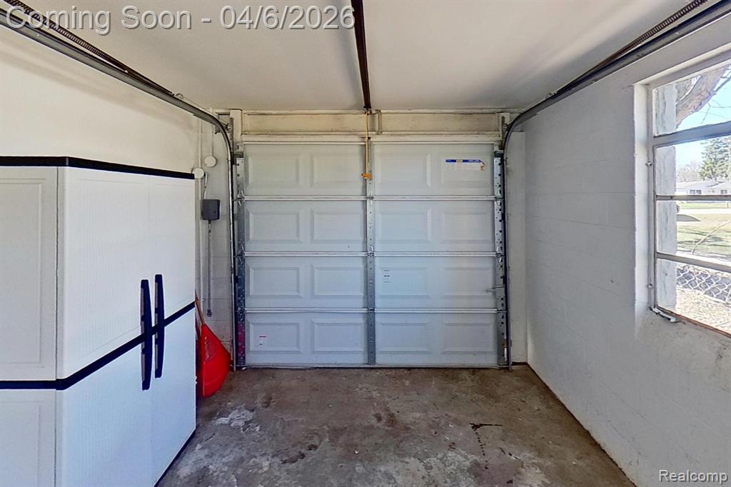 8283 Russell Street, Shelby Twp, MI 48317 — Photo 27