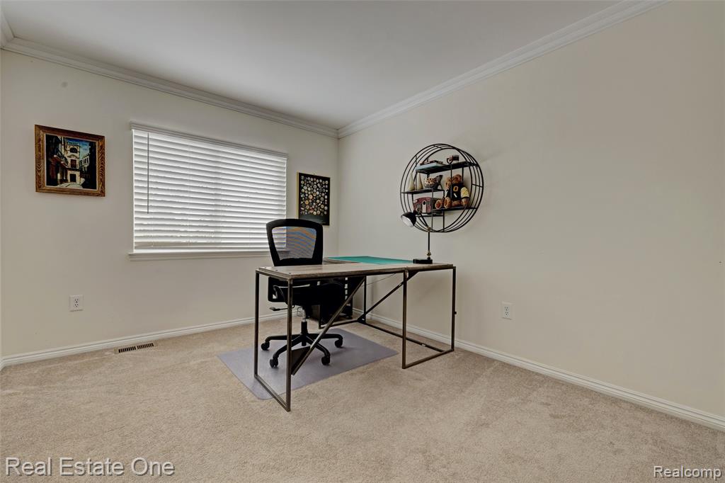 545 Sandhurst Street, Oxford, MI 48371 — Photo 36