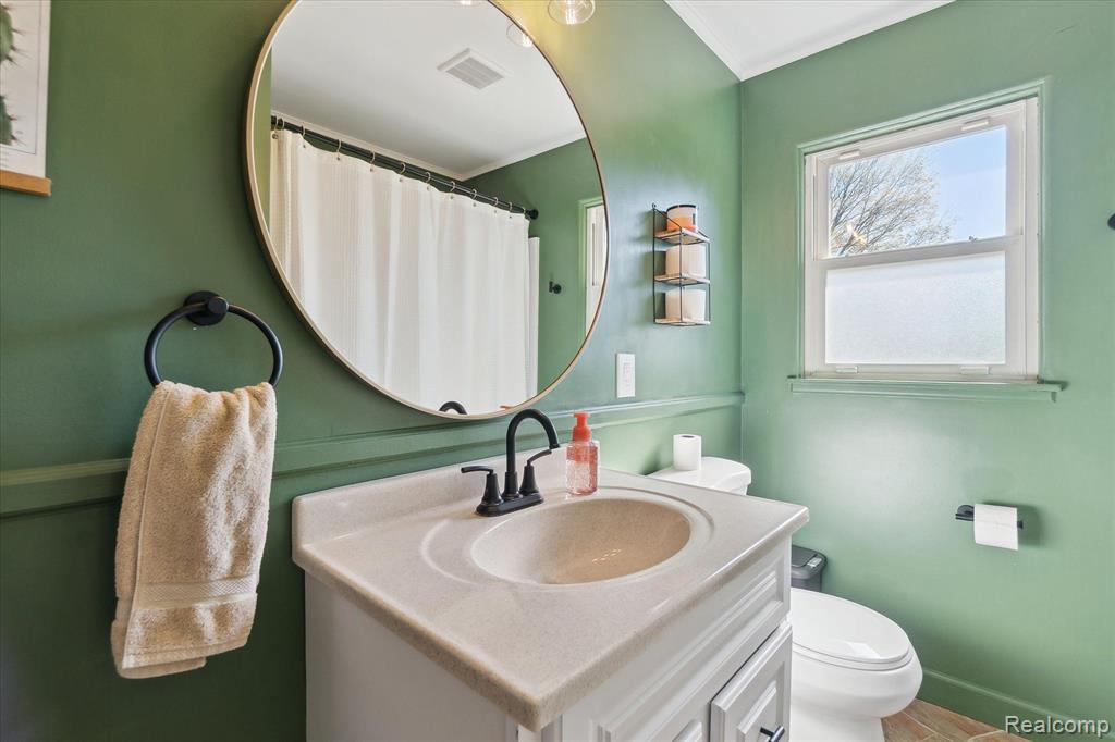 528 JAMES CONNIS Drive, Flushing, MI 48433 — Photo 15