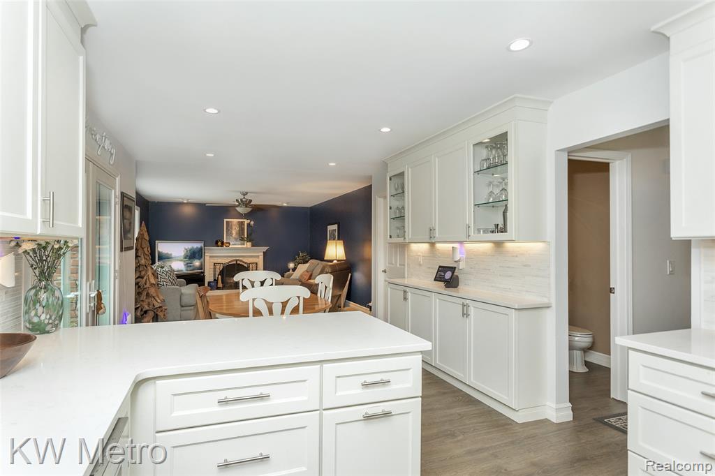 635 Timberline Drive, Rochester Hills, MI 48309 — Photo 14