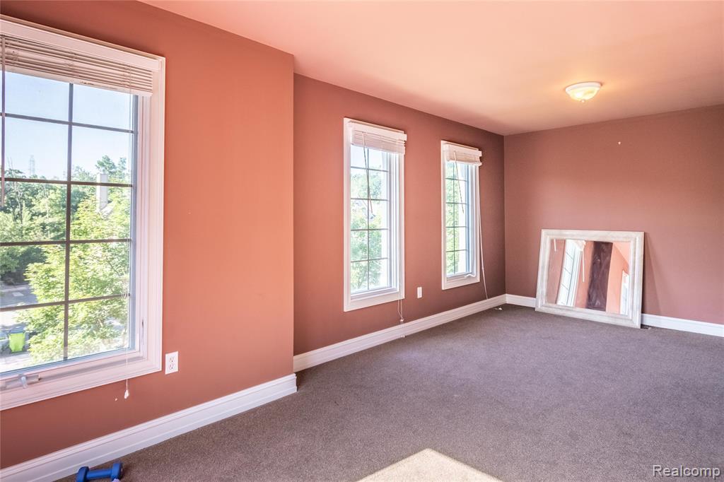 4575 Forest Edge Lane N, West Bloomfield, MI 48323 — Photo 54