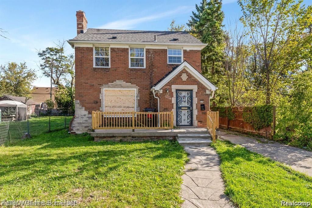 5574 Buckingham Avenue, Detroit, MI 48224 — Photo 2