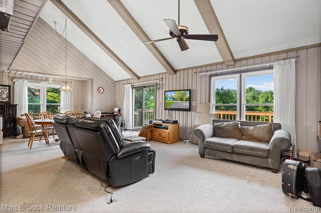 4622 Fleck Drive, Hartland, MI 48430 — Photo 9