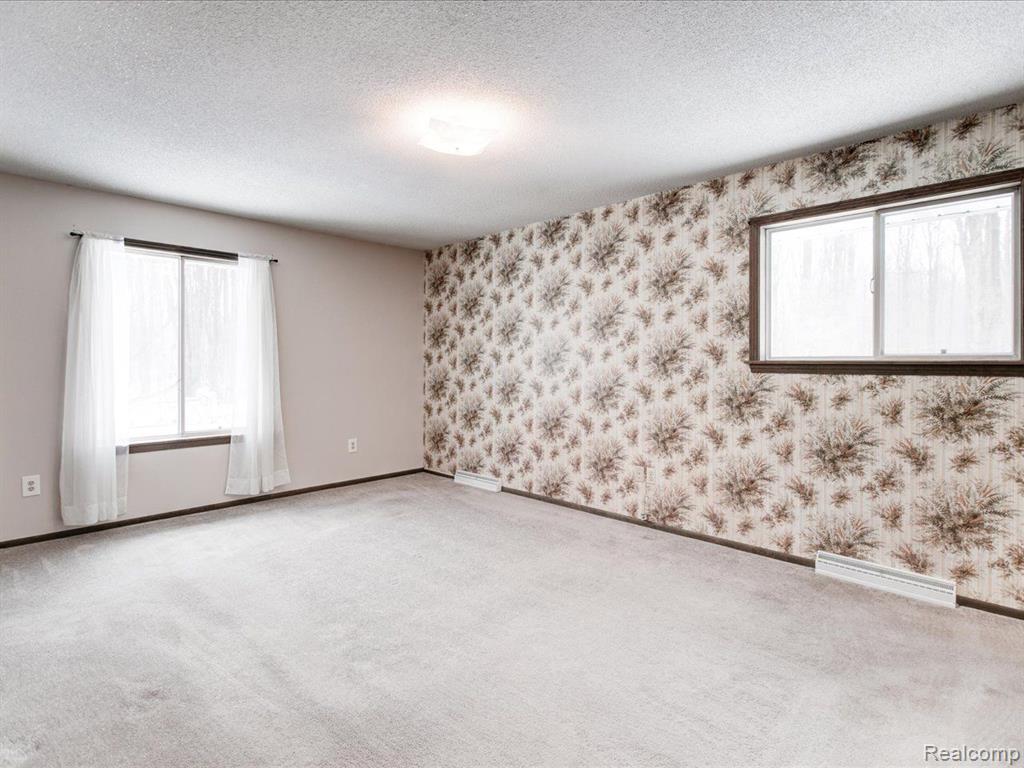 4445 W WATER Street, Port Huron, MI 48060 — Photo 14