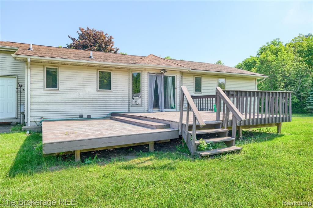 5495 E Coldwater Road, Flint, MI 48506 — Photo 9