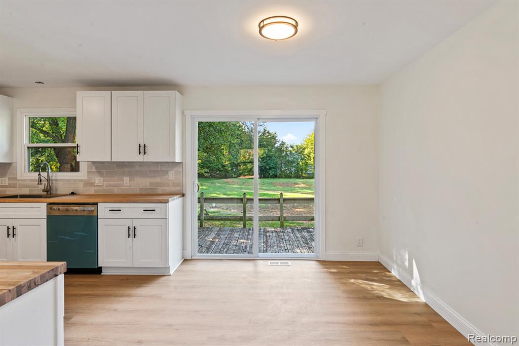 11120 Green Road, Goodrich Vlg, MI — Photo 6