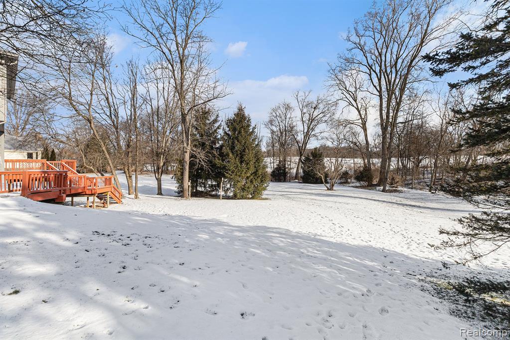 8805 Pebble Creek Drive, Pinckney, MI 48169 — Photo 6