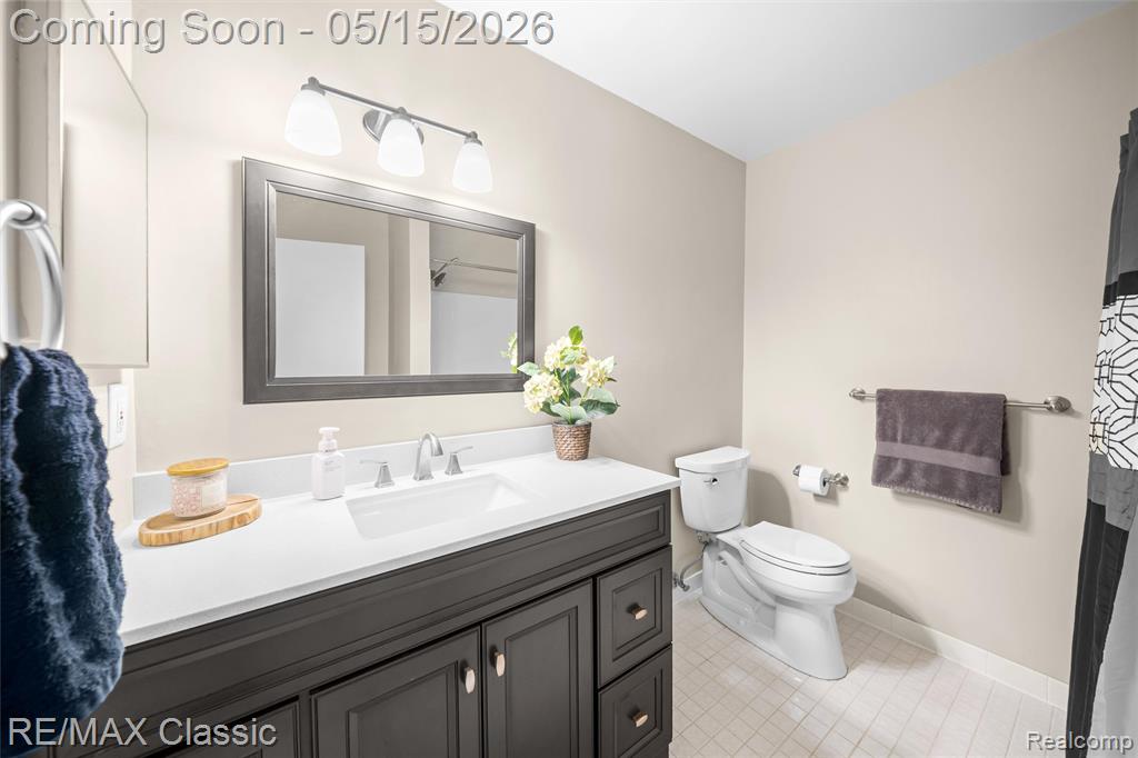 7362 Manor Circle, 203, Westland, MI — Photo 20