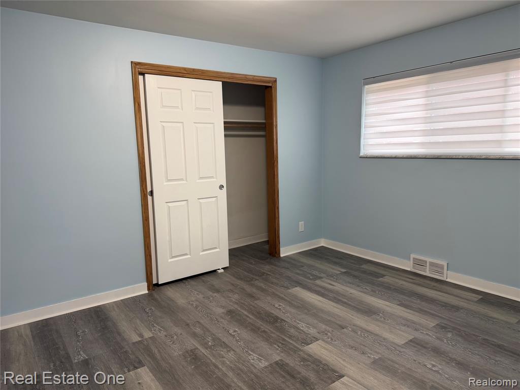 6421 OAKMAN Boulevard, Dearborn, MI 48126 — Photo 13
