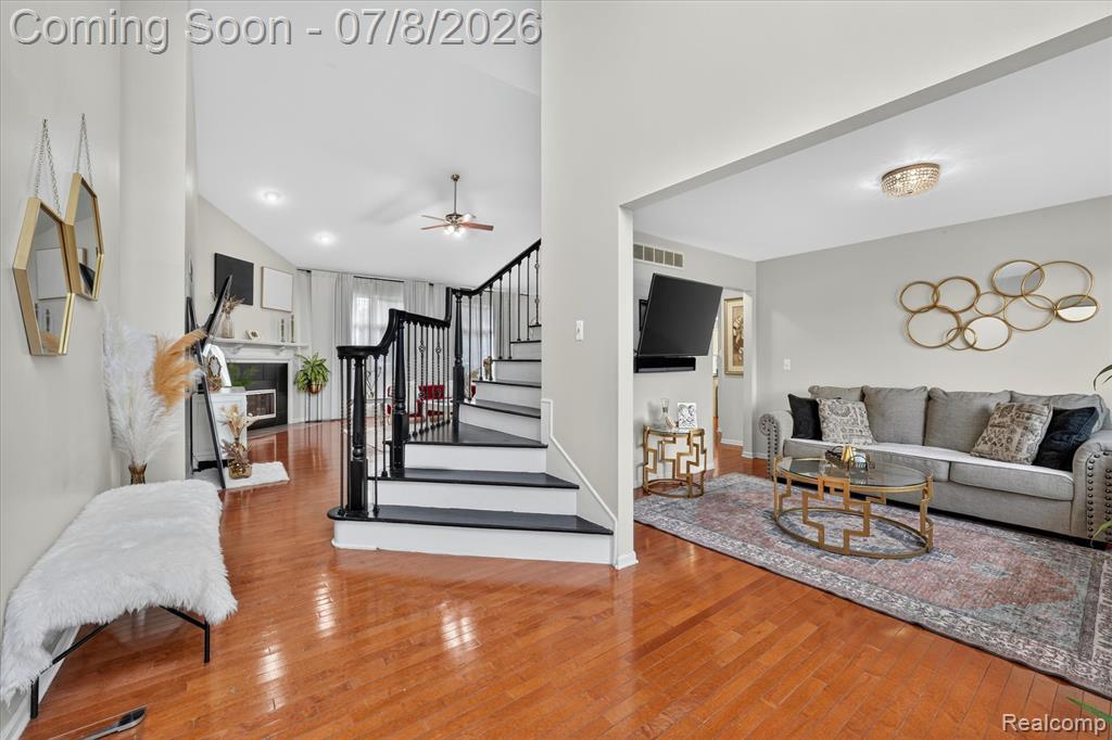 48166 Ellington Drive, Macomb, MI 48044 — Photo 9